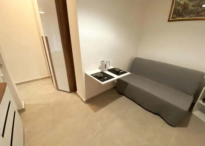 La Perla Bianca Regio Parco Apartment *